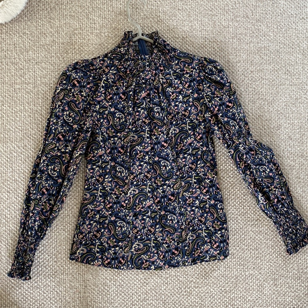 Veronica beard floral top